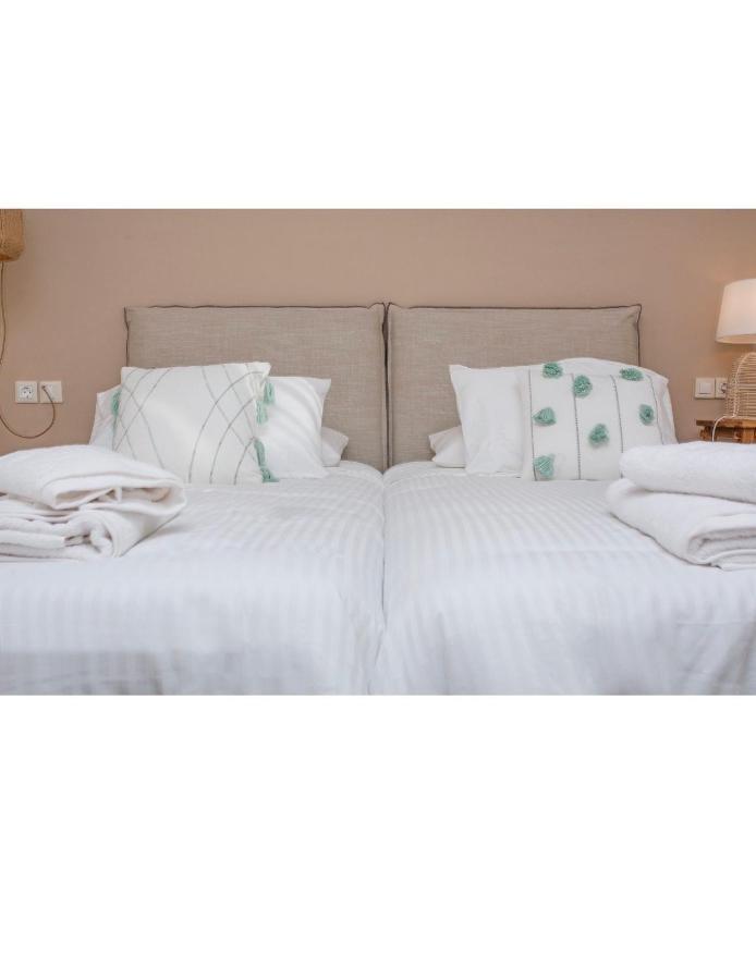 Athena Luxury Apartments Mesongi Bagian luar foto